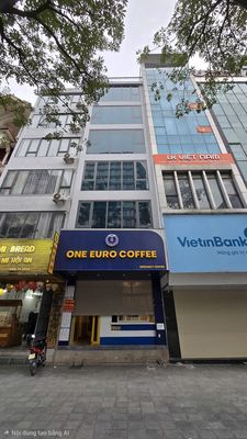 cho thuê 3 tầng số 26 phố duy tân, tổng diện tích 204m2, mặt tiền 5m