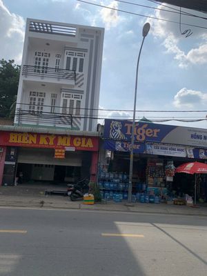 CHO THUÊ NHÀ NGUYÊN CĂN 1 TRỆT 2 LẦU CÓ SÂN THƯỢNG