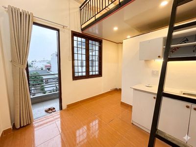 CHO THUÊ PHÒNG GÁC CAO KO ĐỤNG ĐẦU, BAN CÔNG CÓ NỘI THẤT Ở P3, GÒ VẤP