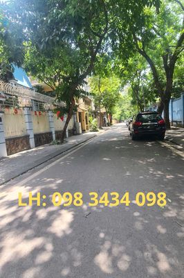 Cho thuê nhà liền kề khu đô thị mới Định Công.  80m2 x 4 tầng,