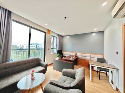 Cho thuê văn phòng The Manor 60m2 vuông đét view bát ngát chỉ 9tr