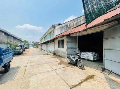 ✅CHO THUÊ KHO GẦN 4000m2 SÁT KHU SÂN BAY TÂN SƠN TÂN BÌNH