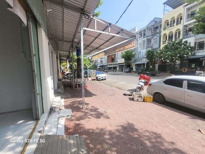 Mặt bằng kinh doanh đẹp giá tốt