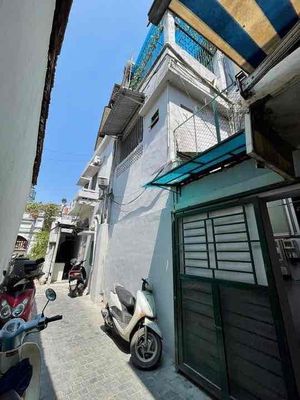 cho thuê Bếp Nấu Ăn,Làm Kho hoặc Cửa Hàng kd tại 29 Hàng Khay