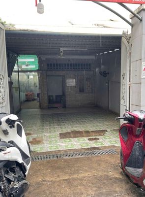 CHO THUÊ NHÀ NGUYÊN CĂN 793 TRẦN XUÂN SOẠN

* DT: 6x30m