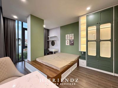 Nhà ngon, đẹp view kính nhìn ra mọi nơi, full nột thất,Giá tốt