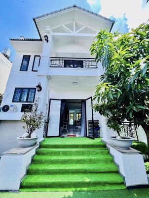 CHO THUÊ BIỆT THỰ HỒ BƠI- 5 PHÒNG NGỦ- 40 Triệu