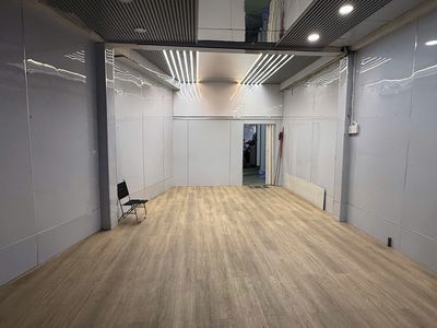 Mặt Tiền Nguyễn Văn Nghi 50m2 Riêng Biệt Gần NGã 5 Quang Trung 15Tr