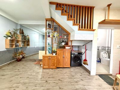 CHO THUÊ NHÀ NGUYÊN CĂN 2 PHÒNG NGỦ ĐƯỜNG NGÔ QUYỀN