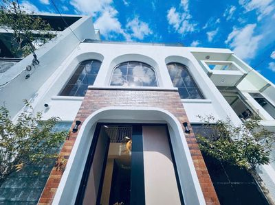 Bán biệt thự phố ngay khu Trung Cao, gần quảng trường