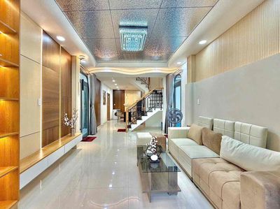 CHo thuê nguyên căn Full Nội Thất Ngay Ngã Tư Phú Nhuận