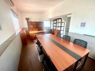 Chính chủ cho thuê văn phòng 25 - 80m2 ở Căn góc 2 MT Khánh Hội Quận 4