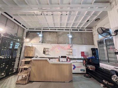 Cho thuê mặt bằng quầy bar – vào là bán ngay