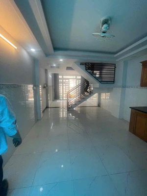 Nhà trệt lầu trường chinh, p15, tân bình