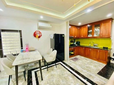 🏡 NHÀ 6 TẦNG FULL NỘI THẤT NGỌC THỤY–Ô TÔ ĐỖ CỬA–3PN–CHỈ 13 TR/THÁNG