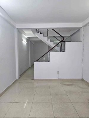 cần sang nhà cho thuê