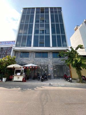 Cho Thuê Toà Nhà Mặt Tiền Phạm Huy Thông  DT: 13x4m 1 trệt 1 lửng 4 l