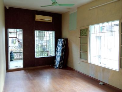 Cho thuê căn hộ chung cư riêng biệt, 2PN. P.Kim Mã, q.Ba Đình