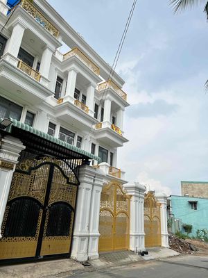 Cho Thuê Nhà DT 4x22 1Trệt 1Lửng 2Lầu 4Pn 4Wc Sân Rộng Đậu Ôtô 7 Chổ