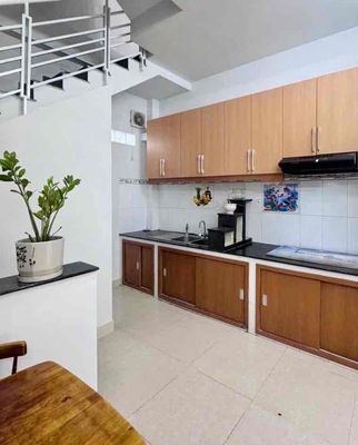 NHÀMỚI ĐẸP GẦN CHỢ NGÔ TẤT TỐ, 1TRỆT, 1LỬNG, 1 LẦU,3P. NGỦ, ở Lv Ok