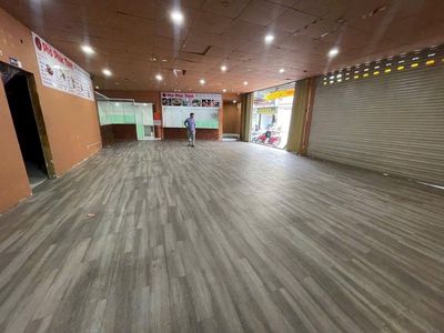 Cho thuê siêu 2 mặt tiền ngay Lê văn việt quận 9 cũ phường hiệp Phú