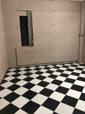 Cho thuê phòng lầu 1 mặt tiền HHTham Bình Thạnh