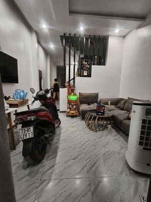 🎆NHÀ 2TẦNG SAU BẾN XE FULL NT💙💚❤️