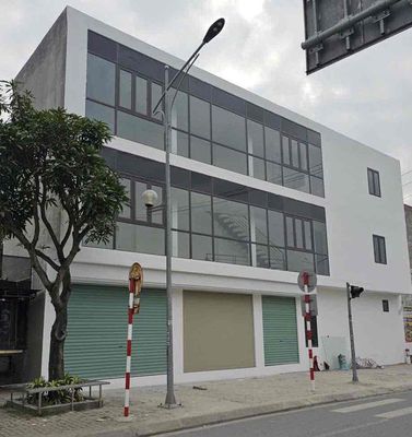 Cho thuê nhà 3 tầng mặt đường Bùi Viện mặt tiền kinh doanh