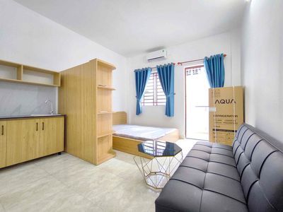 Cho Thuê Căn Hộ Cao Cấp - Ban Công - Mới Toanh