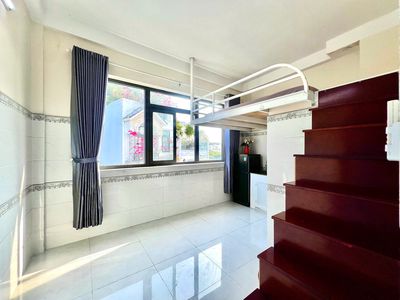 PHÒNG GÁC CỬA SỔ THOÁNG TRƯỜNG CHINH GẦN BigC NEW!