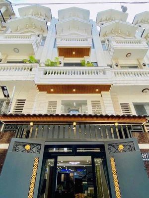 Cho Thuê Nhà Full Nội Thất P13