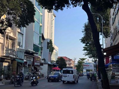 Cho thuê nhà mặt tiền 90 Phổ Quang, gần sân bay, kinh doanh tự do