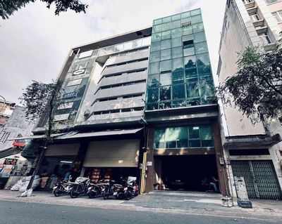 Mặt Tiền Nguyễn Thái Bình P4 Q,TB 6x13m 1 Trệt 4 Lầu Thang Cuối Suốt