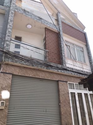 Nhà 3 tầng BIỆT THỰ  mới đẹp, 8m x 15m, 4PN, 4WC, hẻm 6m Lý Chiêu Hoàg
