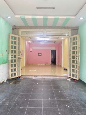 Nhà MẶT TIỀN đường LÊ NIỆM, 4x20m, 1 Lầu, suốt, giá 13 Triệu
