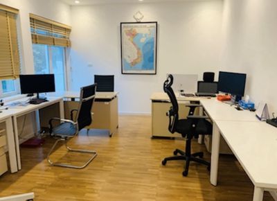 Cho thuê nhà chính chủ tại khu A10 Nguyễn Chánh làm văn phòng, shop...