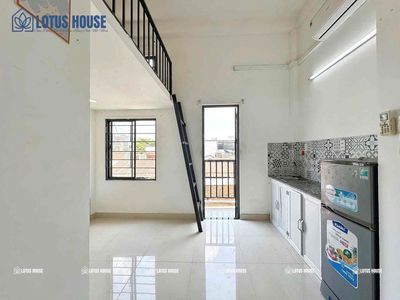 Cho Thuê Căn Duplex gác cao bancol thoáng
