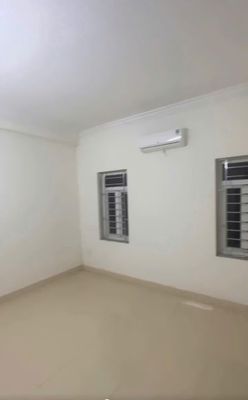Cho thuê nhà liền kề số 21 Liền kề 15 KĐT Văn Phú