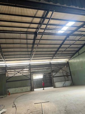 kho xưởng cho thue 700 m vuông giá 40 triệu