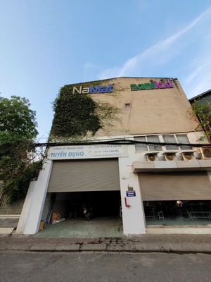 Cho thuê kho 4 tầng tổng 2000m2 ở mặt đường Bát Khối, Long Biên