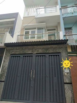 Cho thuê nhà Mới Hẻm xe hơi 519/ Nguyễn Văn Khối P8 QGV- 4PN - 5WC 