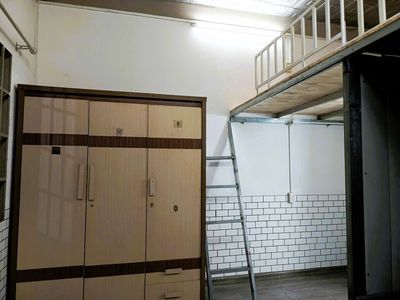 Cho thuê nhà 2 phòng ngủ hẻm xe hơi đường số 22 Linh Đông