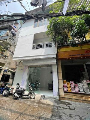9 TRIỆU/THÁNG - CHO THUÊ NHÀ NGUYÊN CĂN 4 TẦNG - KD - PHỐ THANH NHÀN