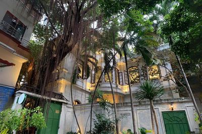 VILLA CỰC PHẨM CÓ SÂN VƯỜN CẦN CHO THUÊ  Q1