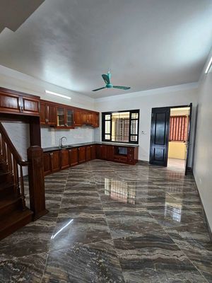 🏡 HOT! CHO THUÊ NHÀ NGUYÊN CĂN NGỌC THỤY – 82m² x 3t –GIÁ CHỈ 13.5TR