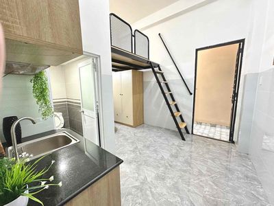 phòng có gác có sân sau siêu thoáng gần BX miền đông