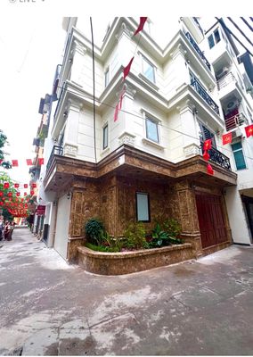 NHÀ MỚI  PHẠM VĂN ĐỒNG- XUÂN ĐỈNH –LÔ GÓC, 2 THOÁNG- Ô TÔ VÀO NHÀ