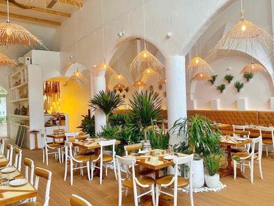 CẦN CHO THUÊ GẤP MẶT TIỀN NGANG 10M ĐƯỜNG LÝ TỰ TRỌNG GIÁ 88tr