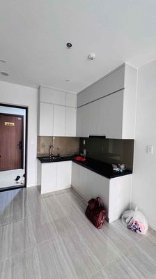 Cho thuê căn góc 2pn,2wc Bcons City full nội thất