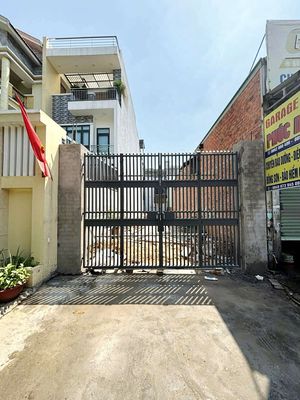 Mặt tiền 150m2 đường A, Trung tâm hành chính Dĩ An, cổng khu mua sắm